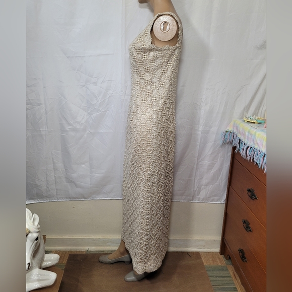 Vintage nude gold metallic thread embroidery crochet knit maxi formal dress - Picture 4 of 15